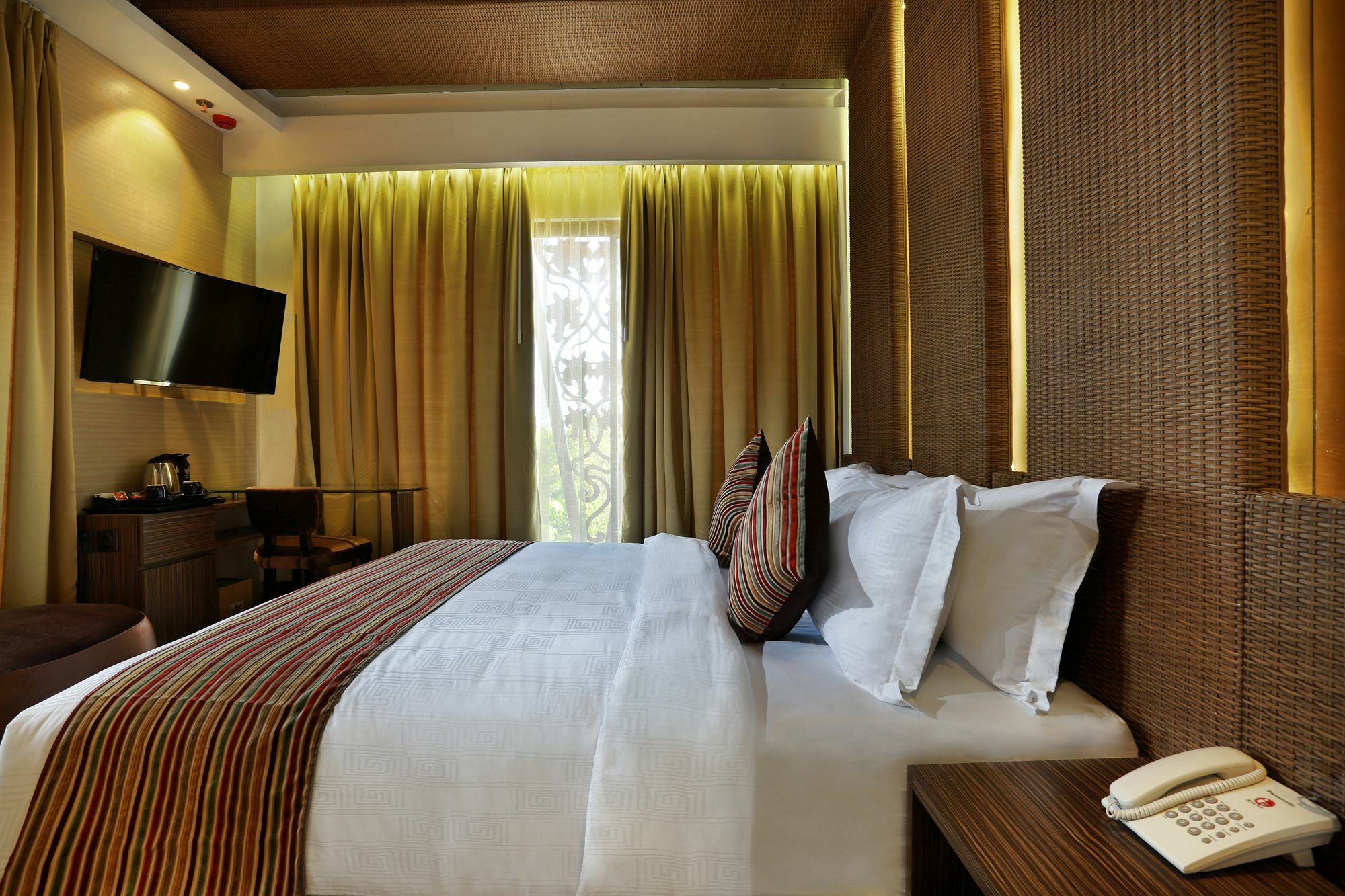 Mega Boutique Hotel Kuta Lombok Eksteriør billede