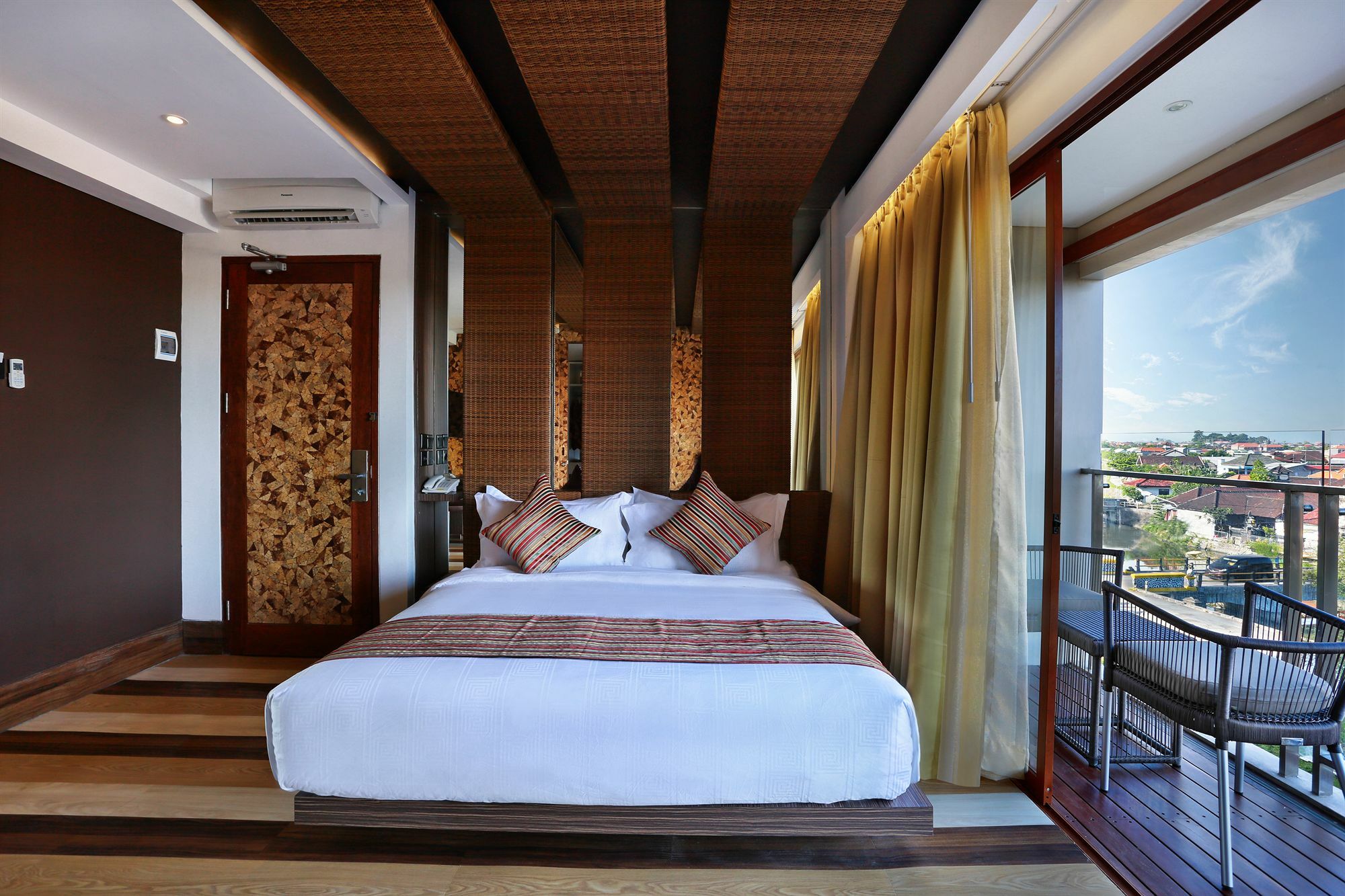 Mega Boutique Hotel Kuta Lombok Eksteriør billede